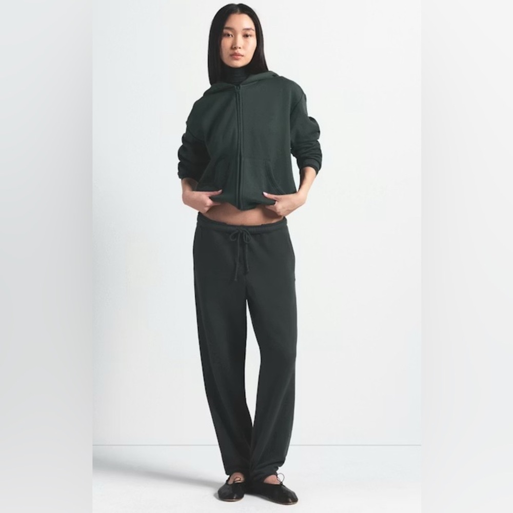 SKIMS Vintage Fleece Jogger-CYPRESS-SMALL-BNWT - Picture 2 of 9